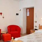 Frizzolan Otel